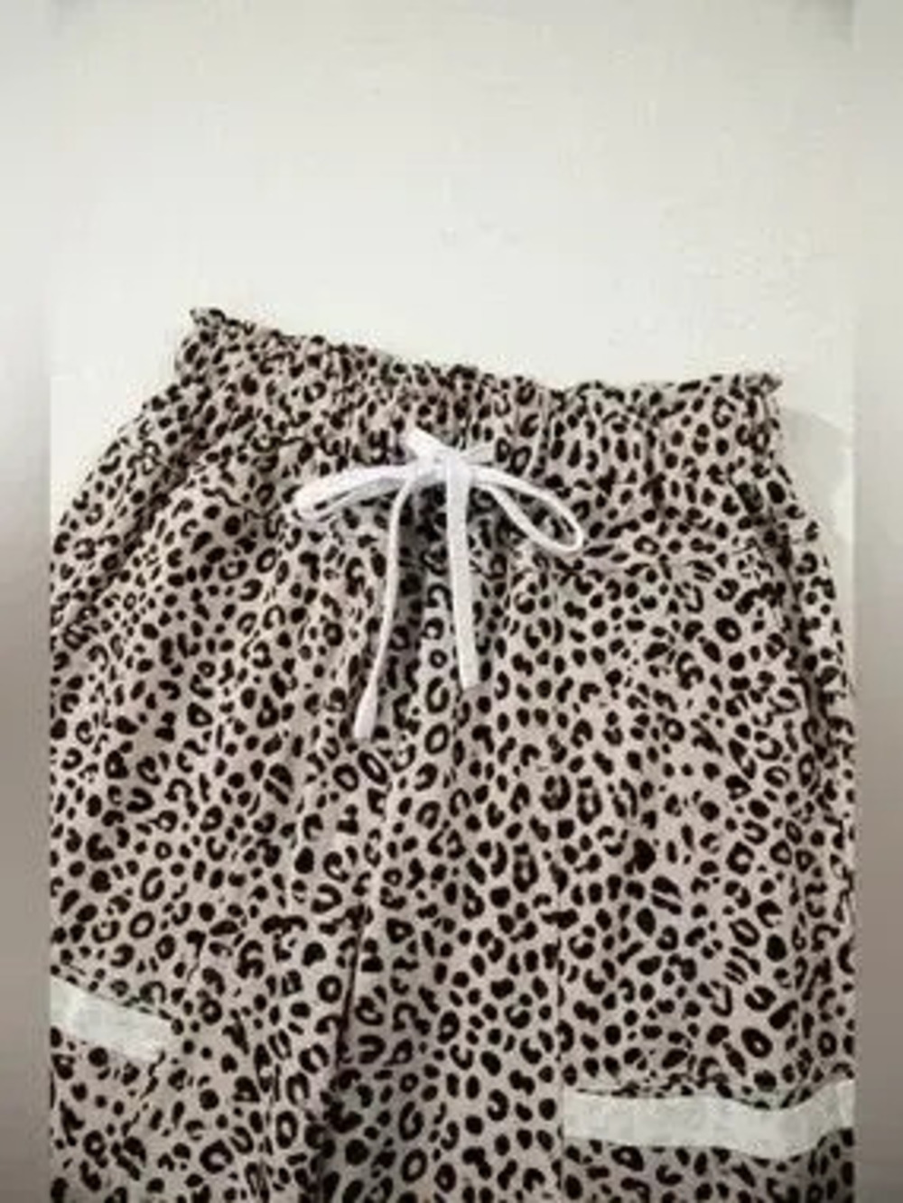Leopard Print Wide-Leg Pants with Drawstring - Picture 9 of 9